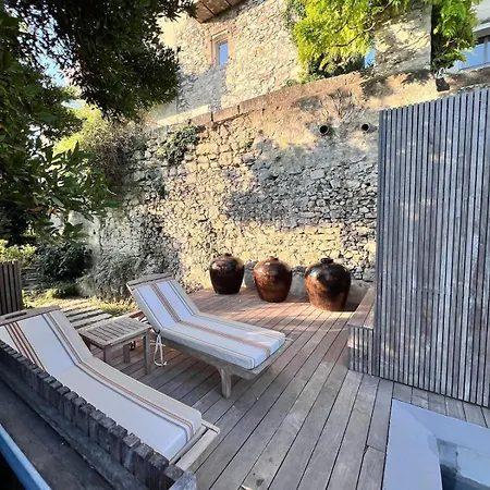 Cocon Luxe Vue Balcon Sauna Jacuzzi Piscine * Villeneuve-lès-Avignon