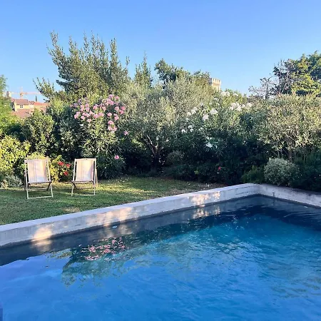 Appartement Cocon Luxe Vue Balcon Sauna Jacuzzi Piscine Villeneuve-lès-Avignon
